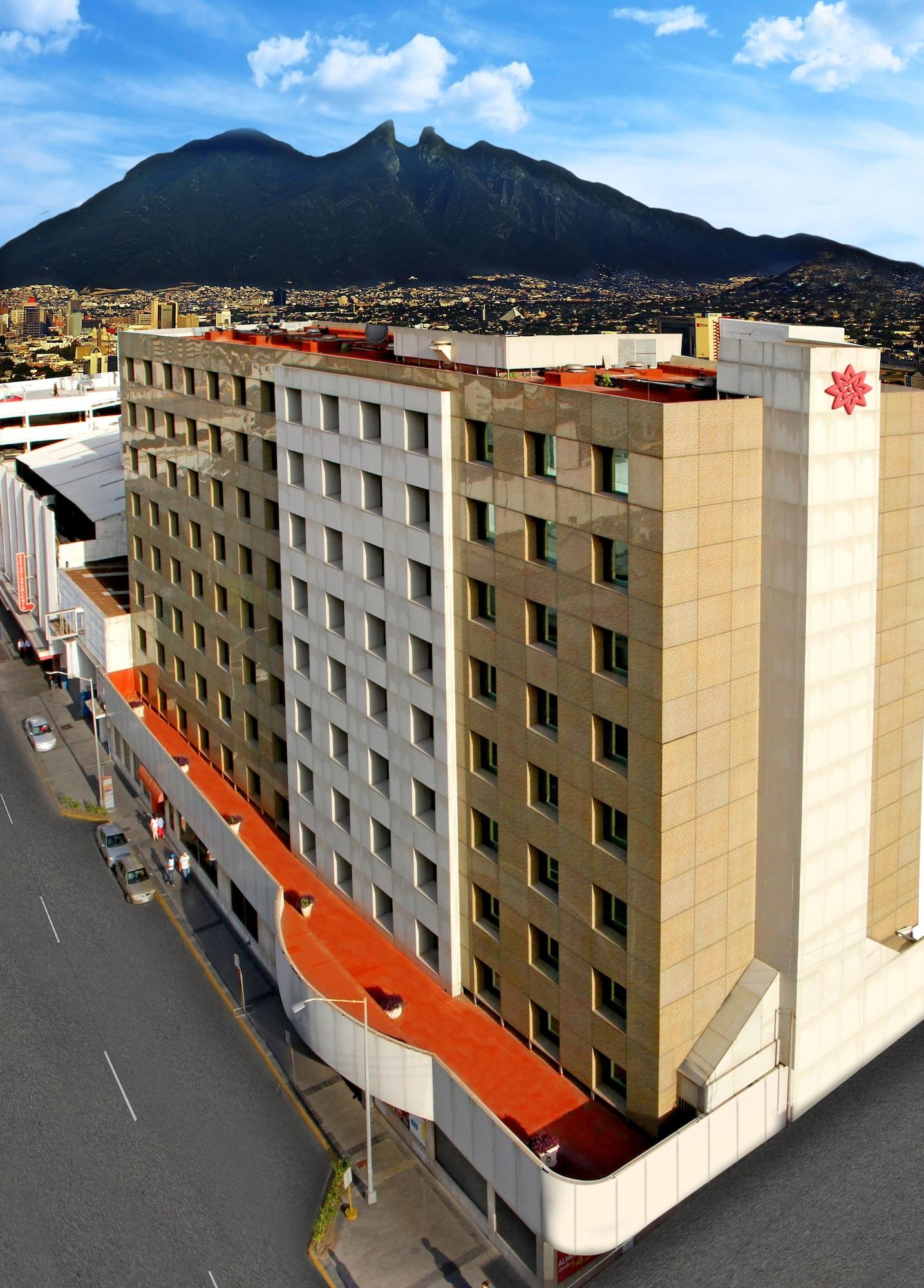 Travohotel Monterrey Historico Zewnętrze zdjęcie