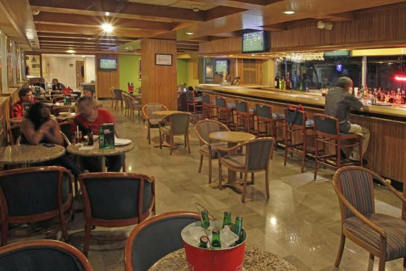 Travohotel Monterrey Historico Zewnętrze zdjęcie