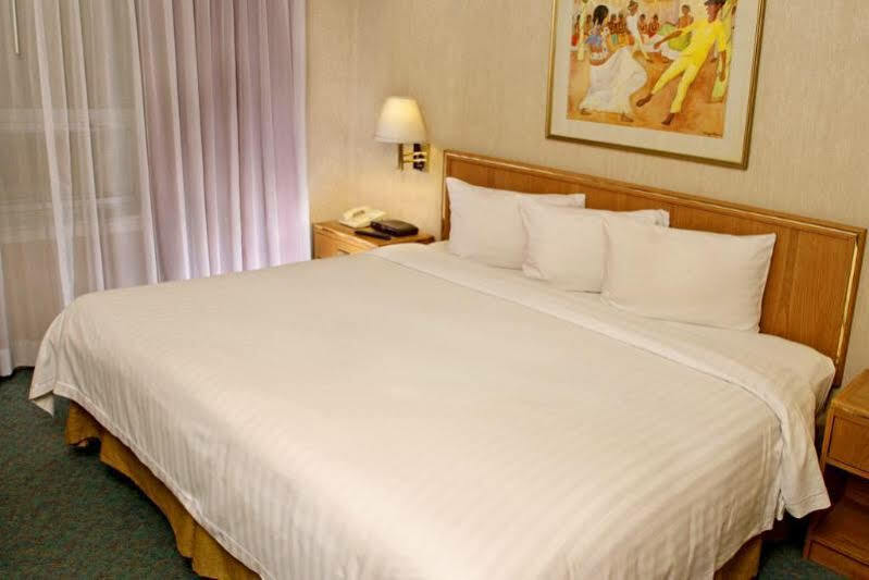 Travohotel Monterrey Historico Zewnętrze zdjęcie
